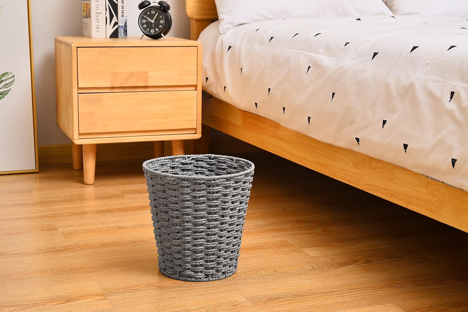 Zuvo Round Wicker Waste Paper Bin Rubbish Basket, Grey