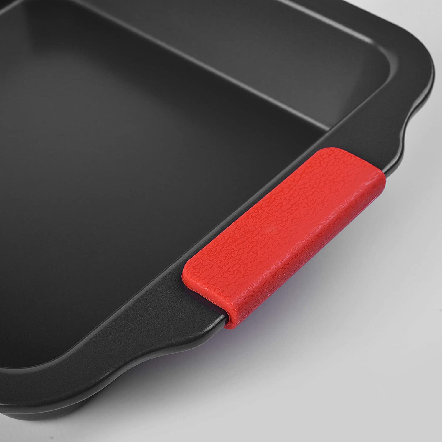 Baking Cake Tray with Silicone Handle