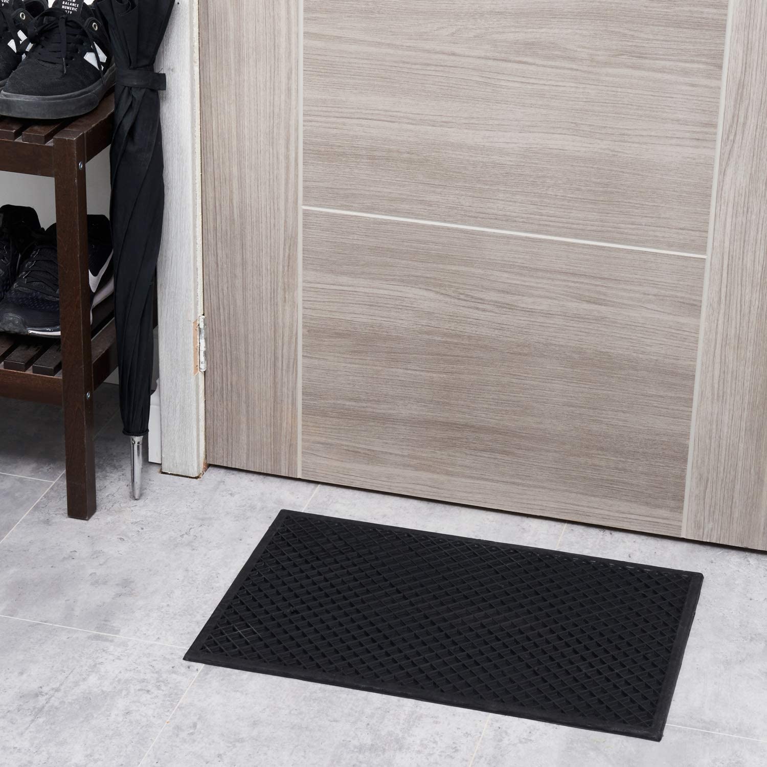 Zuvo Durable Natural Rubber Door Mat Heavy Duty Doormat Easy Clean Rug Mats